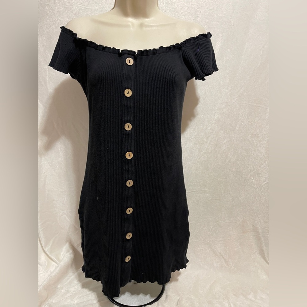 🌟 - Active USA Black Ribbed Button Front Mini M